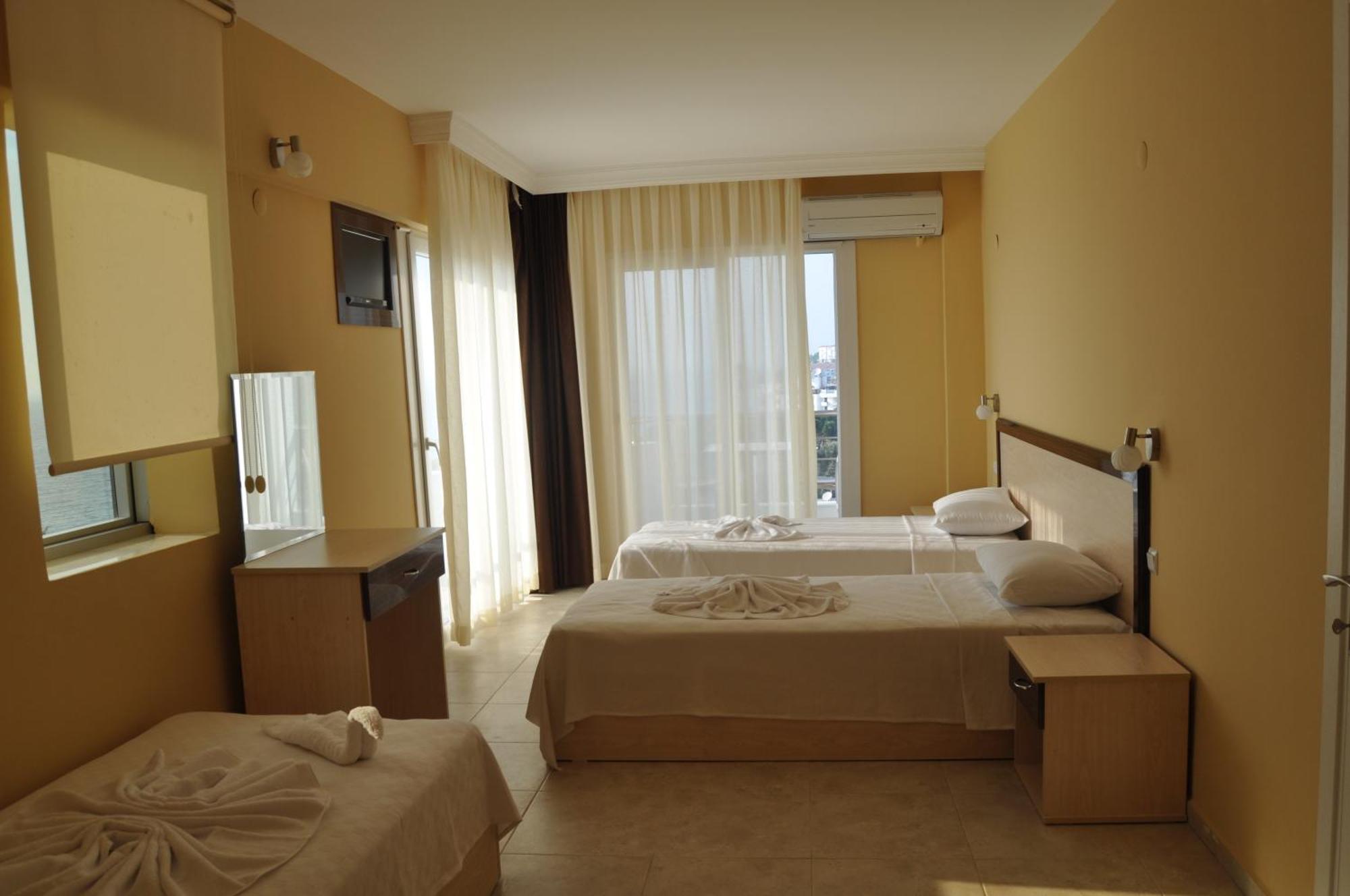 Blue Sea Hotel & Spa Kusadasi Exterior foto