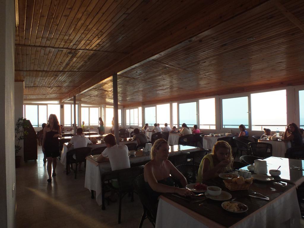 Blue Sea Hotel & Spa Kusadasi Exterior foto